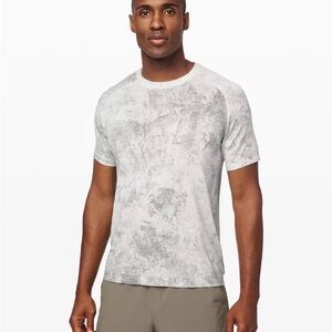 Lululemon Metal Vent Tech Short Sleeve